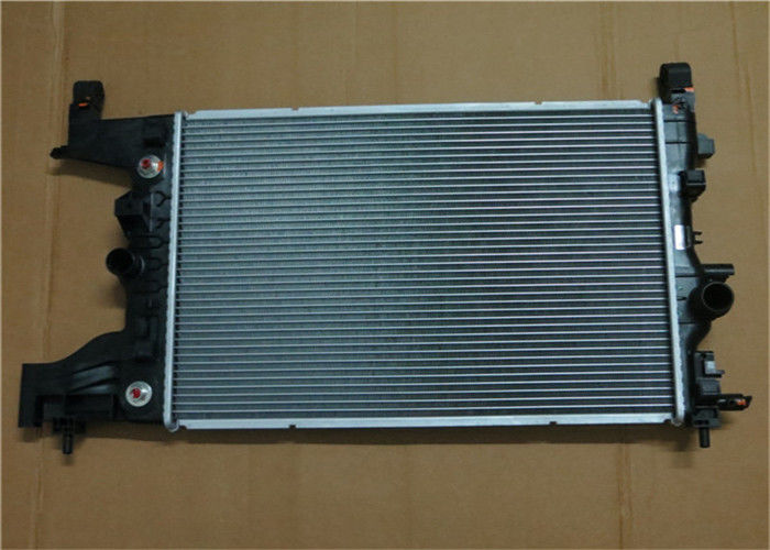 13267652 Automotive Radiators , Aluminum Car Radiators Systerm 12